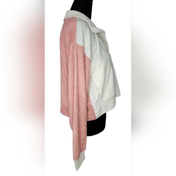 L*Space Best Life Pullover Primrose/Cream, Womens Medium - Picture 3 of 6